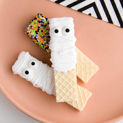 Sweets Indeed Halloween Eyeball Tacklebox – Worry-Free Edible Decorations for Pumpkin Decorating with Kids