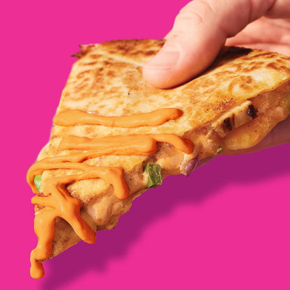 Taco Bell Creamy Chipotle Sauce – Tailgating Must-Have, Spicy Chipotle Drizzle for Game-Day Cookouts