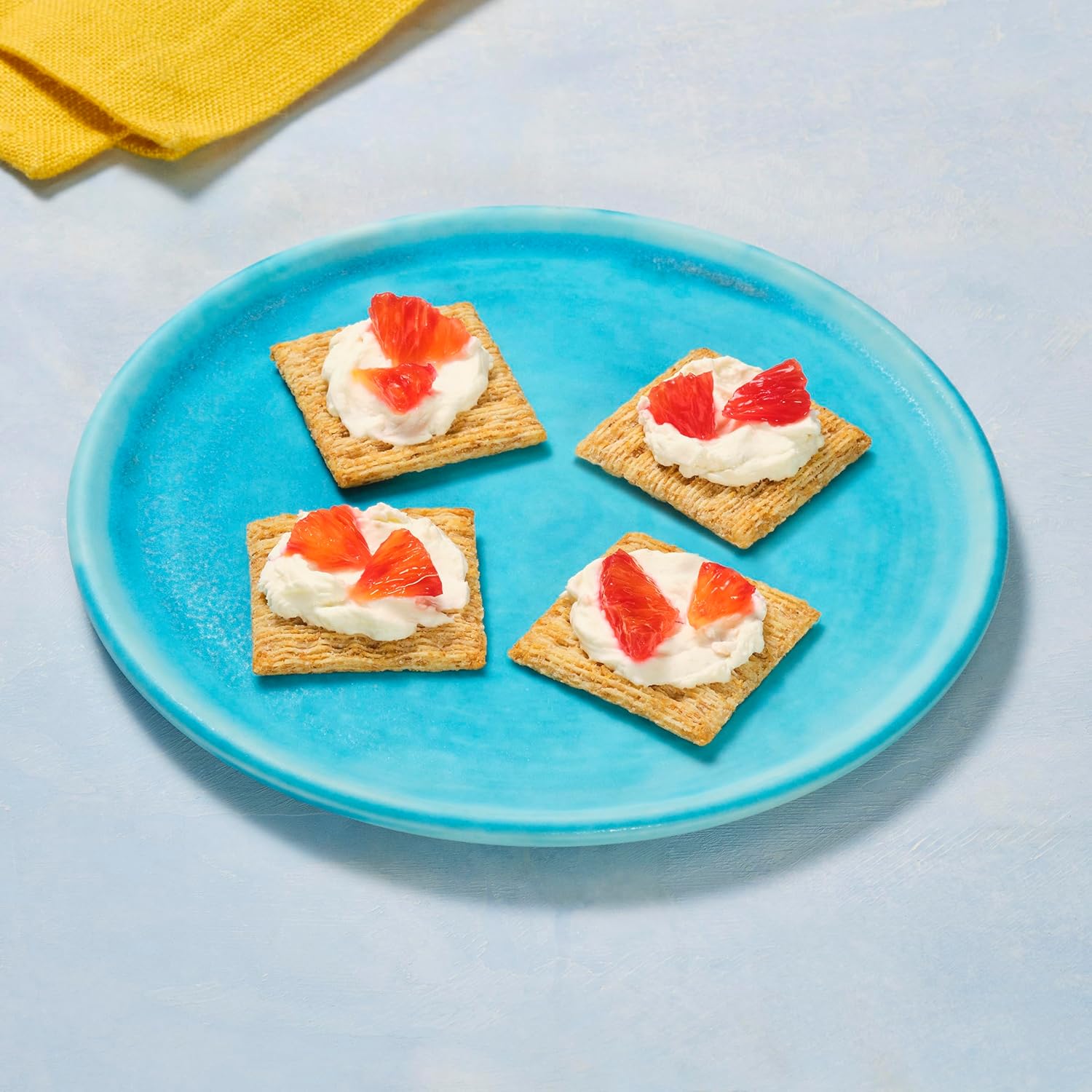 Triscuit Hint of Sea Salt Whole Grain Crackers – Durable Woven Cracker for Backyard Gatherings and Outdoor Charcuterie